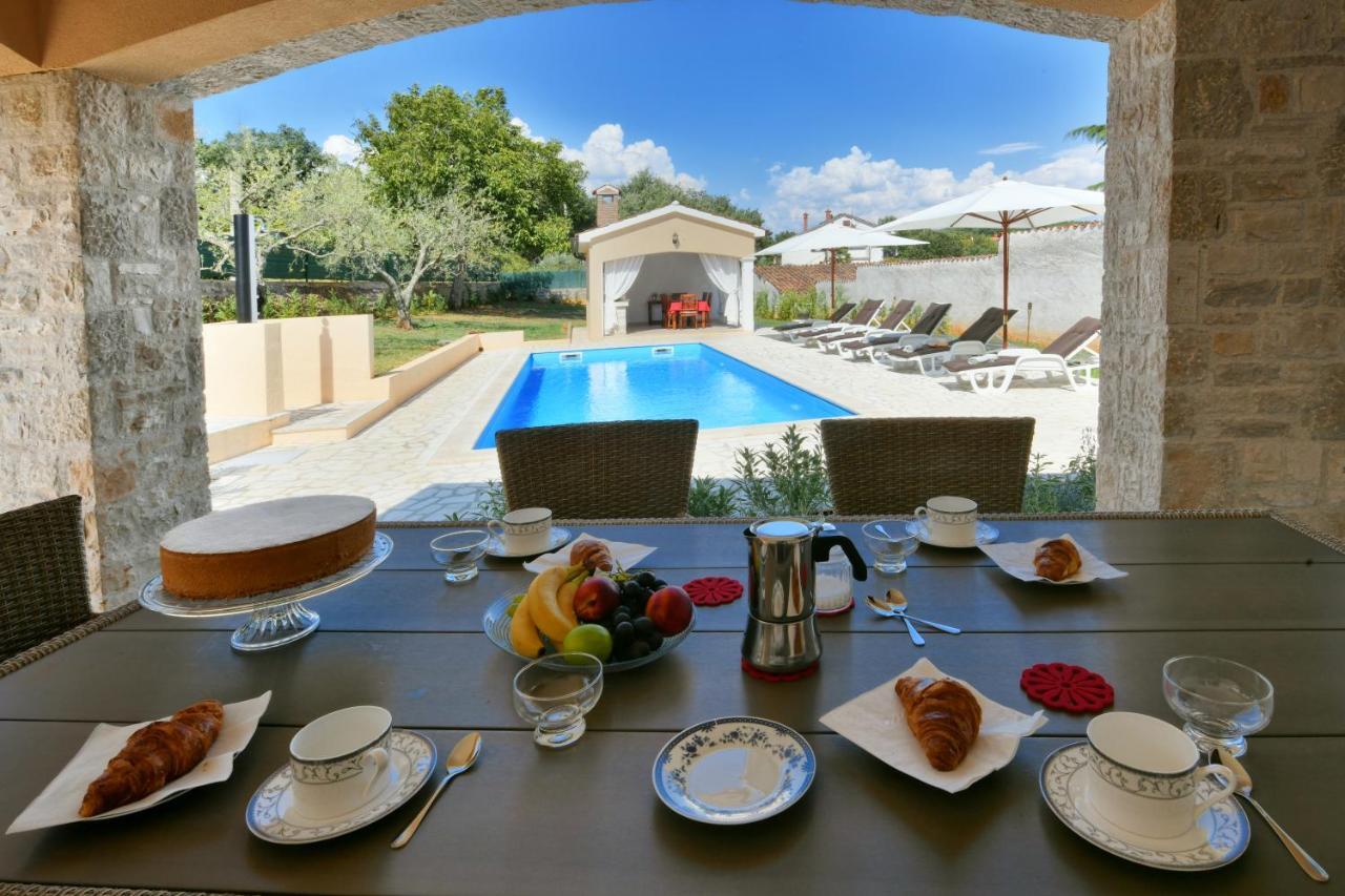Villa Emilia Vizinada Ngoại thất bức ảnh